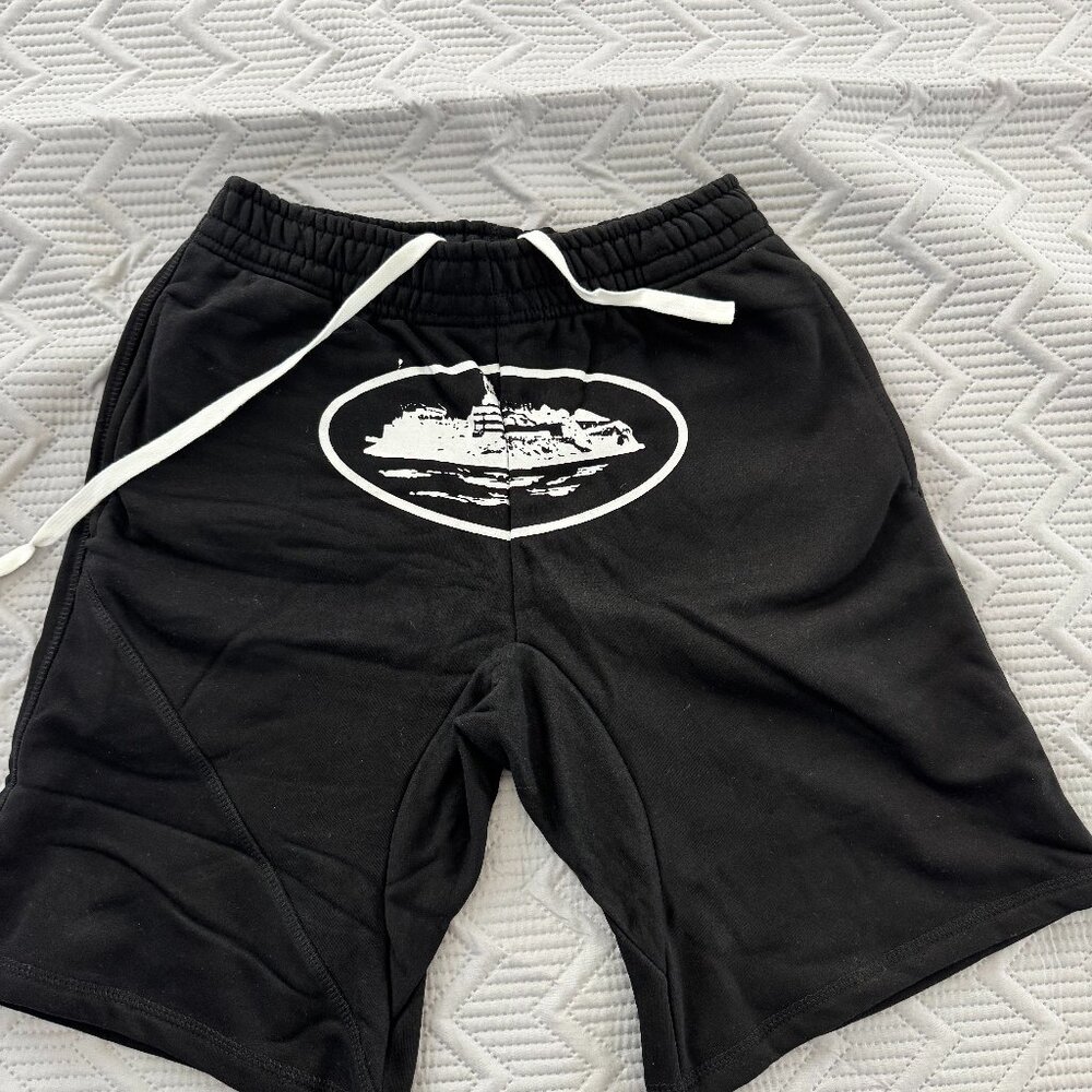 CRTZ Style Black Shorts – M